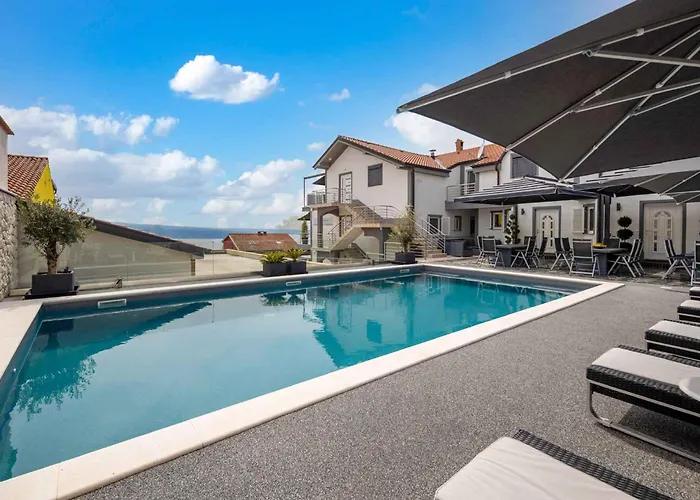 Crikvenica Apartment 17